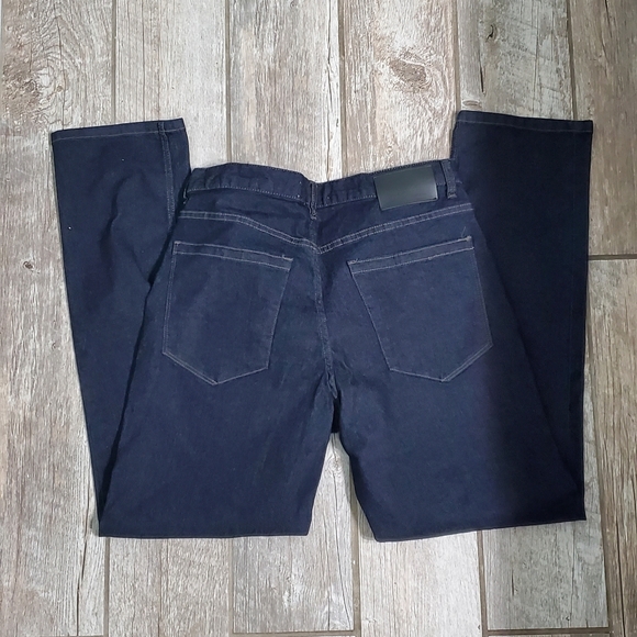 Perry Ellis Jean's - Picture 5 of 8